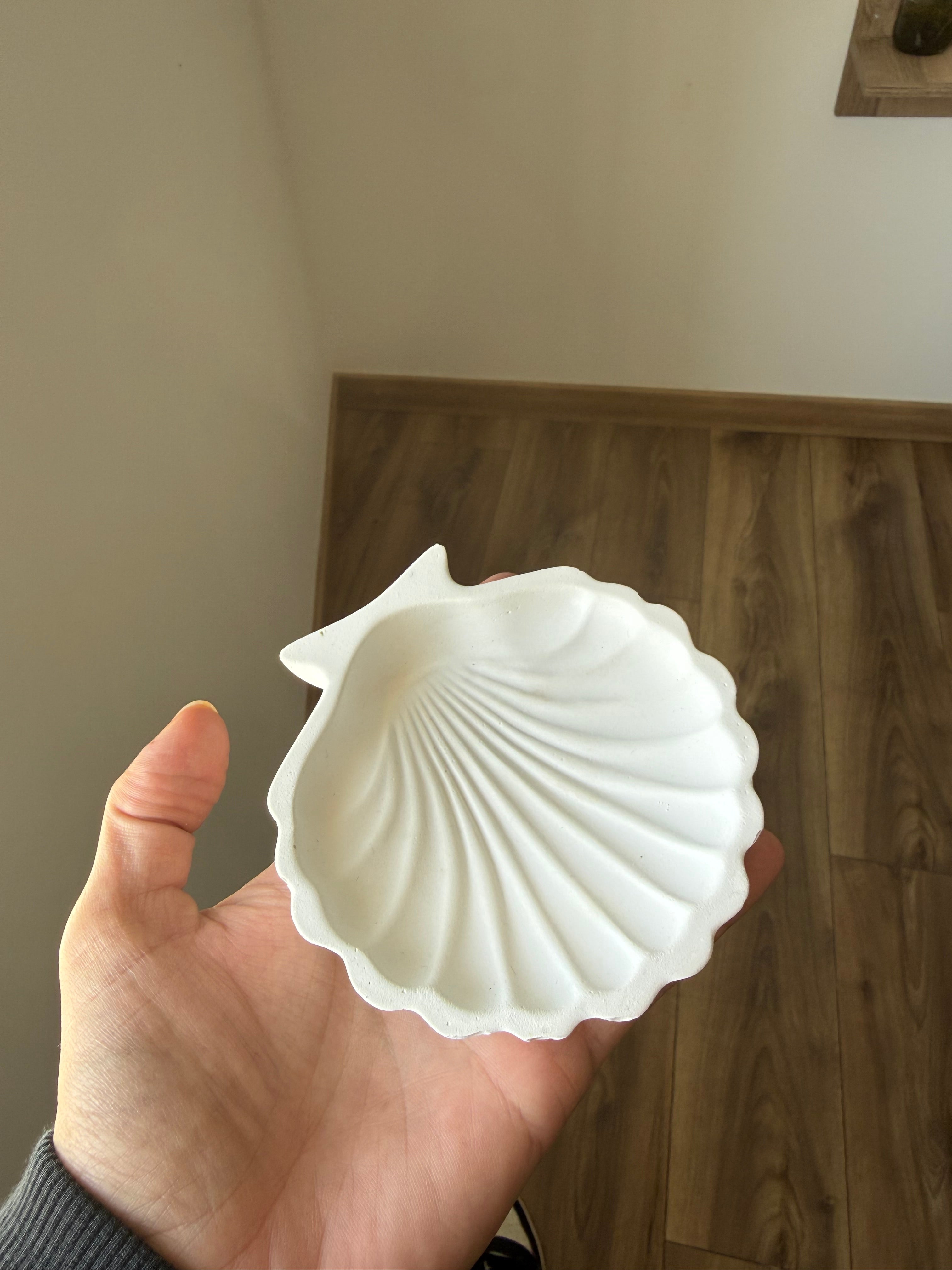 Joyero con forma de concha