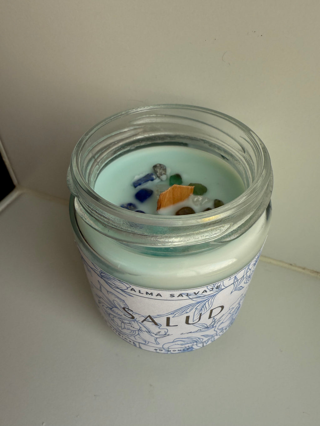 Vela “Salud” con minerales