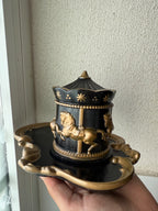 Carrusel y bandeja “Edición negra”.