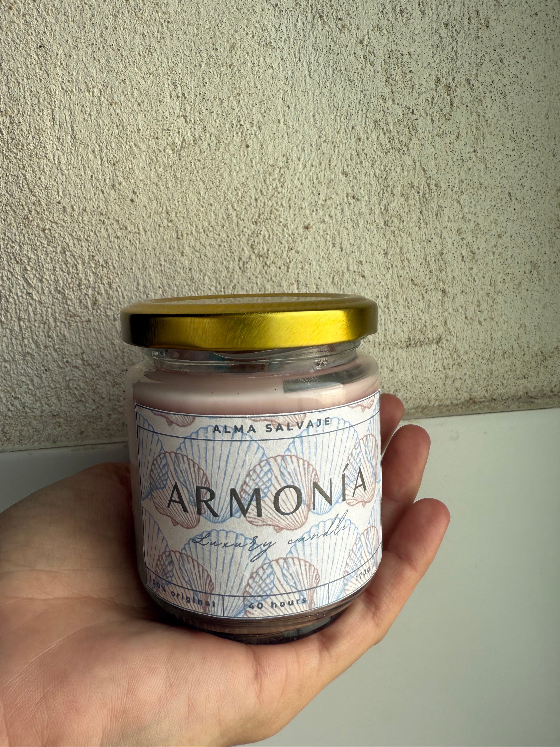 Vela “Armonía” con minerales
